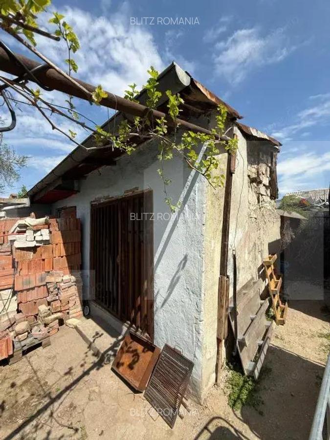 Casa individuala batraneasca demolabila+teren,zona Pallady - 6