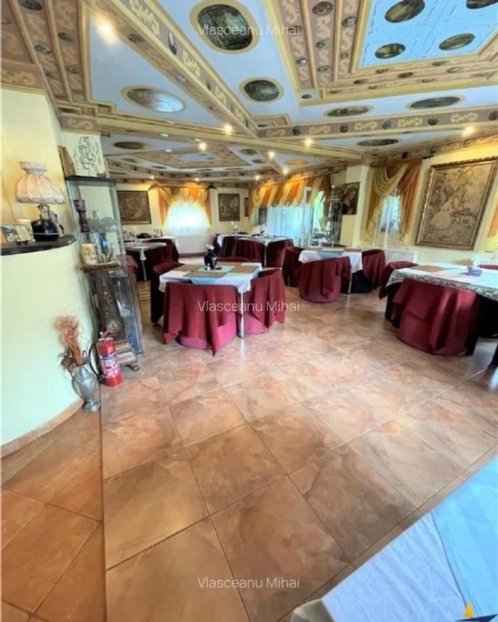 Pensiune complet utilată în Predeal, teren de tenis, garaj 4 mașini - 6