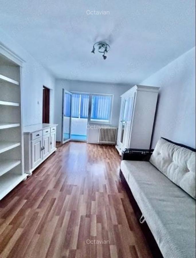 Garsoniera de vanzare etaj intermediar  in Manastur - 1