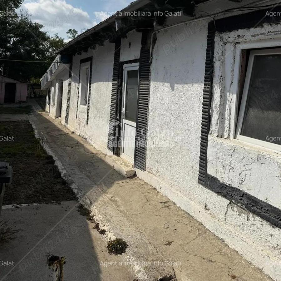 | Teren 216 mp | Casa batraneasca | Str. Aprodu Purice | Toate utilitatile | - 3