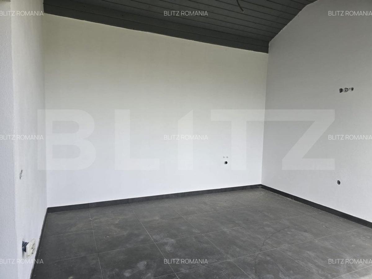Casa 2 camere, 120 mp -7.8 ari teren . Lazuri - 4