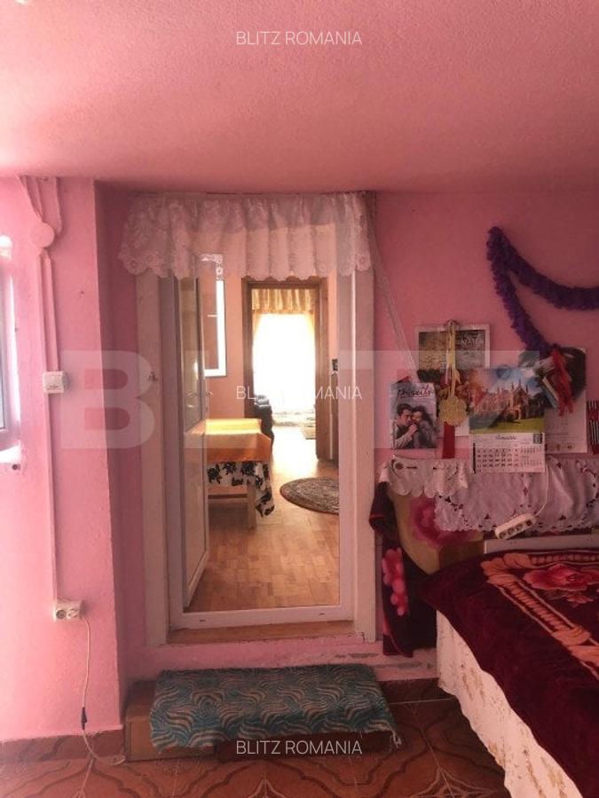Casa individuala cu 4 camere, teren 2906 mp, la 3 km de Gaesti - 3