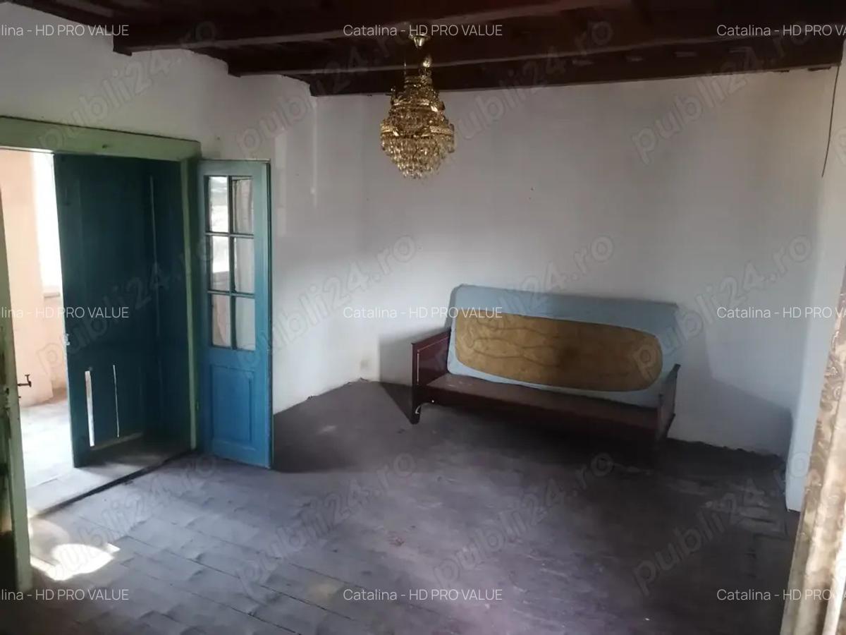 Casa cu teren de vanzare - sat PE?TEANA - 2