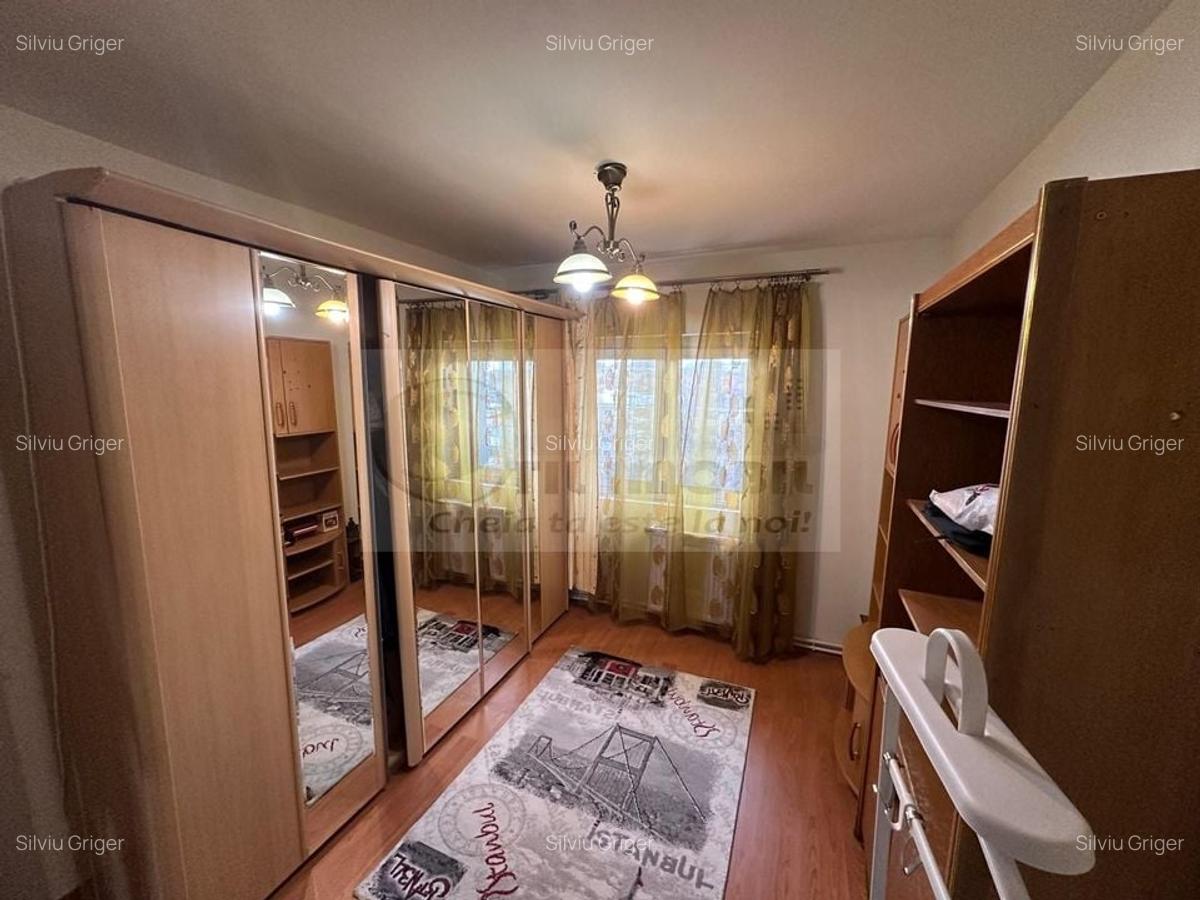 Apartament 97 mp, 4 camere decomandat, CUG-Selgros – 165.000 € - 4