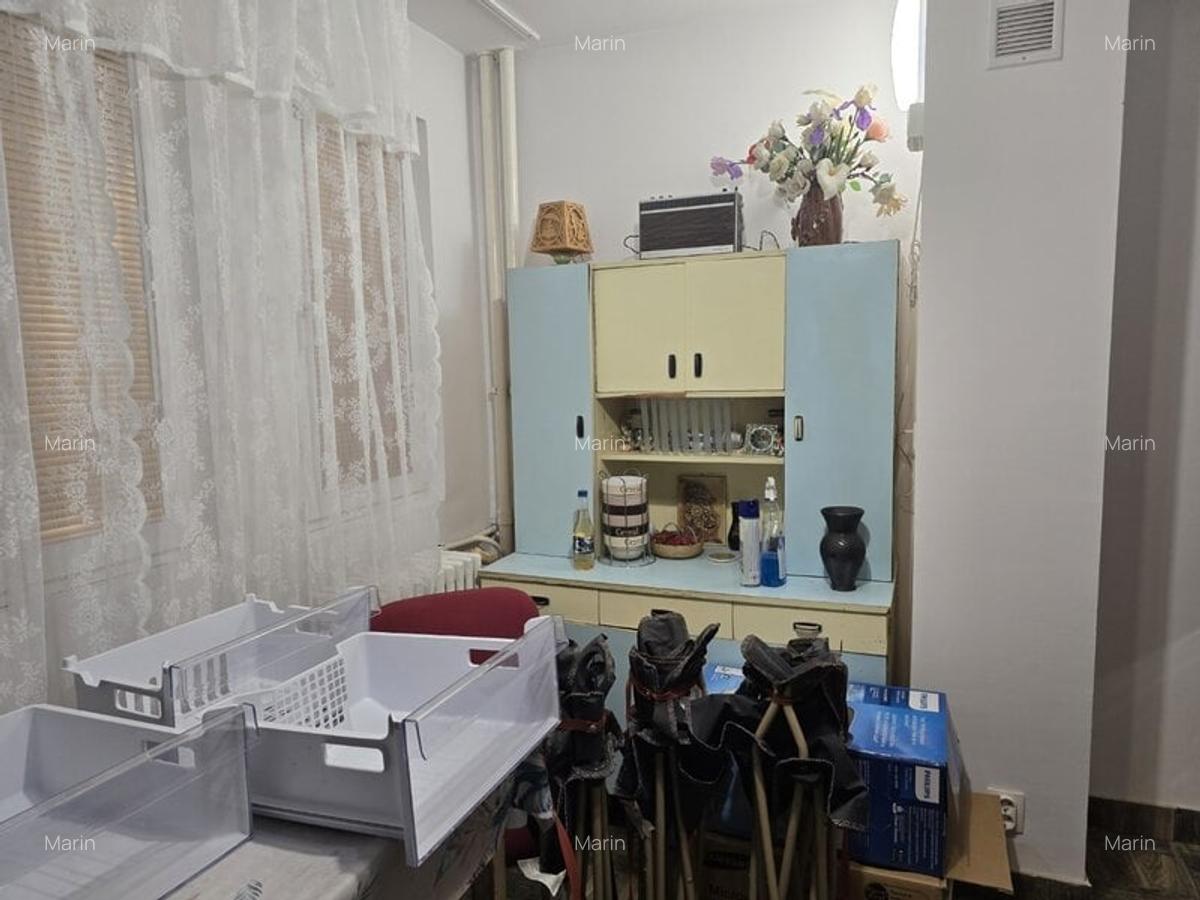 Apartament cu 3 camere semidecomandat în Baba Novac - 14