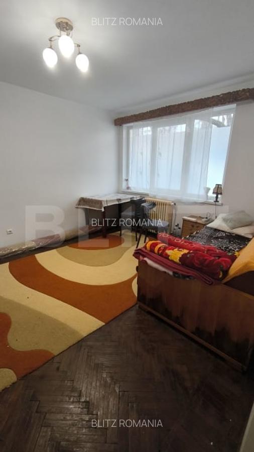 Apartament 2 camere, semidecomandat, parter inalt, 45 mp, zona Ultracentral - 1