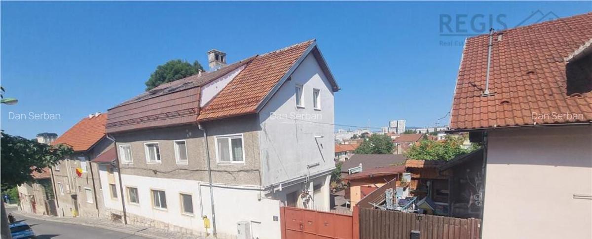 Apartament de doua camere la casa , cu gradina zona centrul - 11
