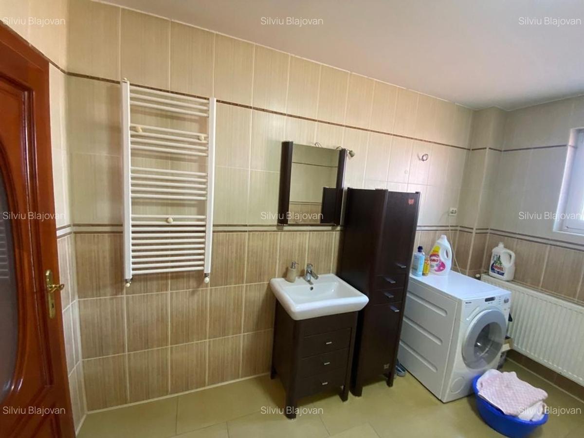 De vanzare casa in Lugoj pe strada INSULEI - 9