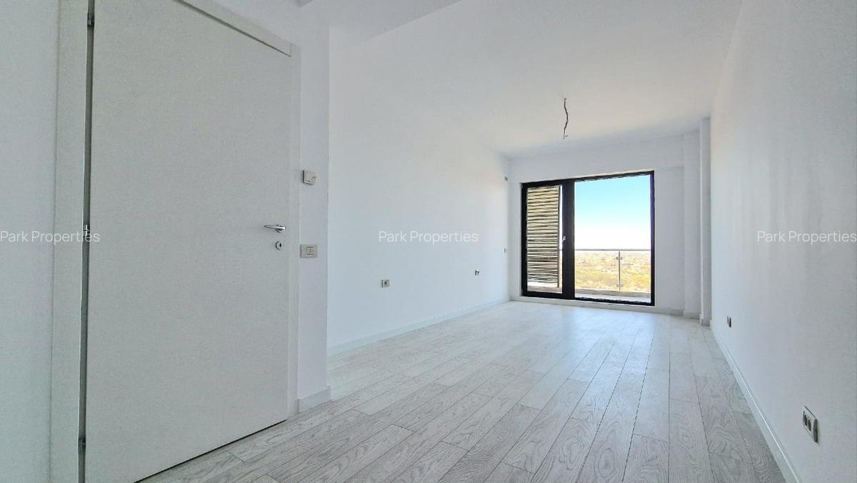 ULTIMUL PENTHOUSE IN SUNLAKE RESIDENCE, COMPLEX DE LUX, VIEW CATRE LAC, PARC - 9