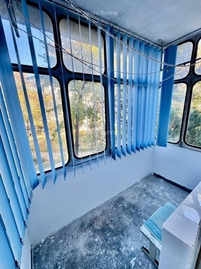 PODU ROS - SCOALA TITU MAIORESCU - 3 CAMERE DE 69MP - ETAJ 2 DIN 4 - FARA RISC! - 8