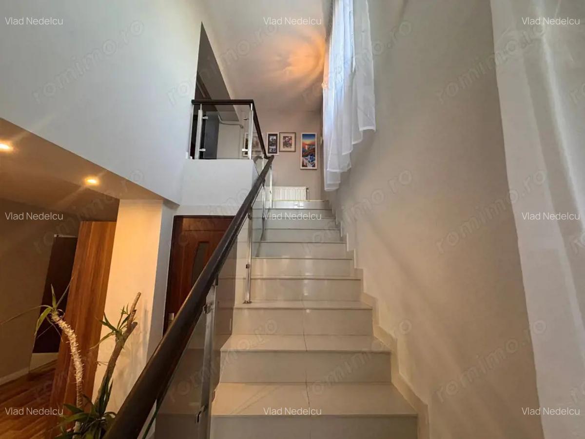 Casa 9 camere Glina 350 mp utili 1000 mp teren - 13
