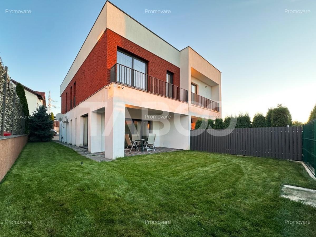 Duplex cu teren 280 mp si terasa cu panorama spectaculoasa spre oras - 1