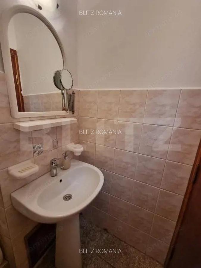Apartament de 3 camere, 68 mp, zona Rovine - 9