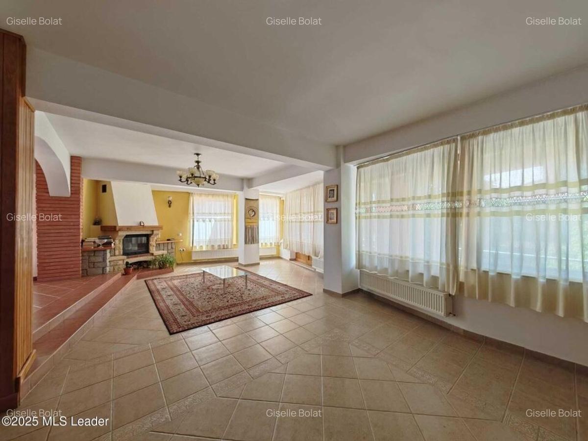 Vila Pipera - la pret de teren, 1500 mp teren, suprafata 937 mp - 13