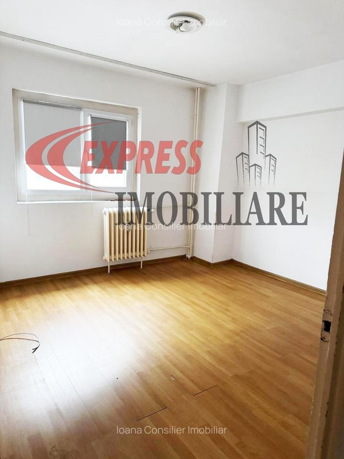 Vitan, Foisorului, Casa de Pensii - 1