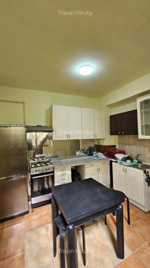 Oferta, casa cu 4 camere, 100mp, curte, langa UMF - 1