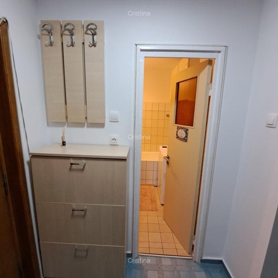 Inchiriez garsoniera-aproape de statia de metrou piata muncii - 2