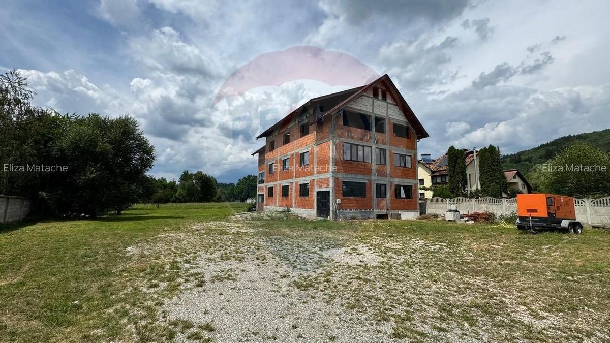 VILA IMPRESIONANTA DE VANZARE - BUGHEA DE SUS, ARGES - 30