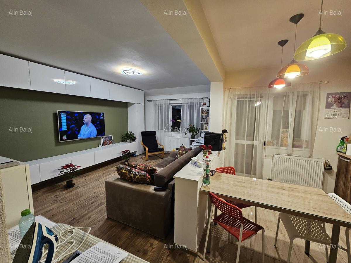 Apartament 3 camere, etajul 5, Mansardă, zona Lipovei, mobilat, comision 0% - 6