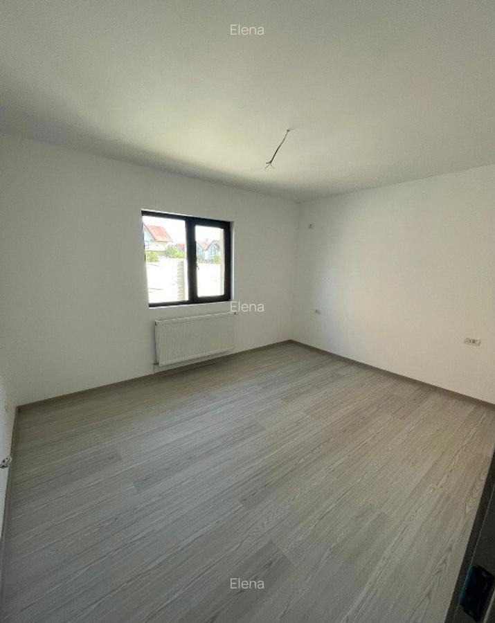Casa cu teren generos|locatie foarte buna - 10