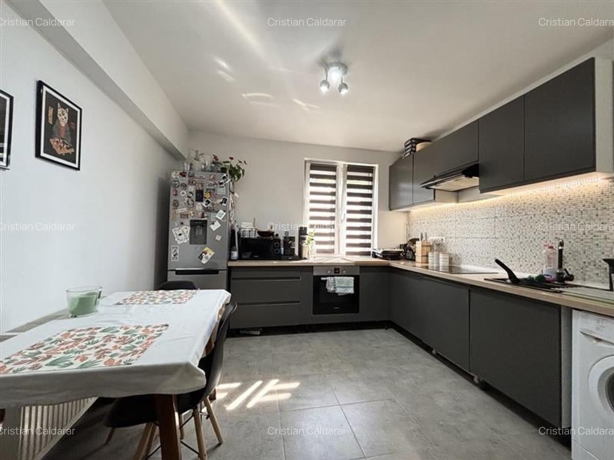 Apartament cu 2 camere semidecomandat în Spitalul Județean - 7