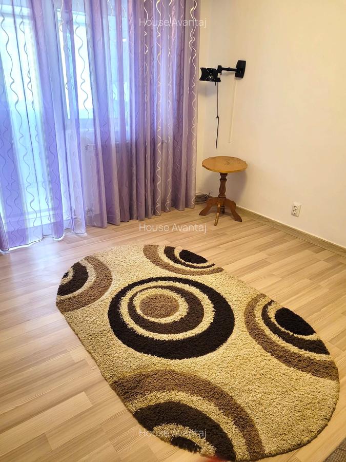 Închiriez apartament 2 camere   Strada Mare a Unirii, etaj 2 /3 - 3