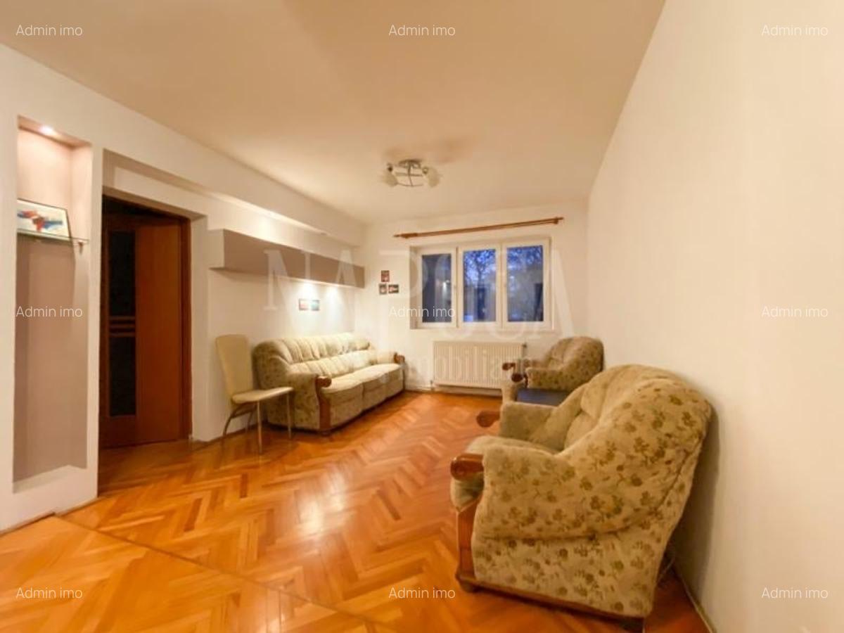 Apartament 3 camere de vanzare in Manastur, Cluj Napoca - 1