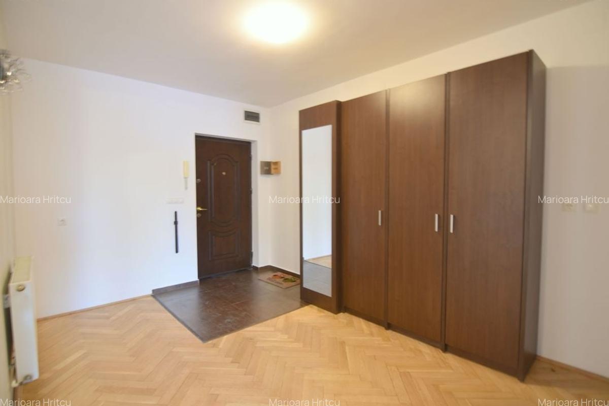 Apartament 4 camere si garaj-zona Central-Favorit - 23