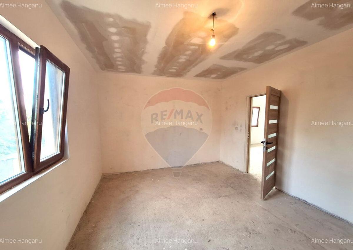 Casa / Vila de vanzare la gri - Bajani jud.Buzau - 10