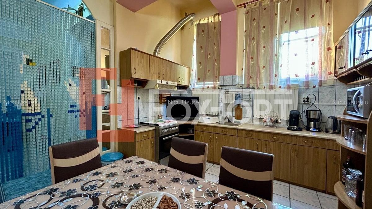 Apartament cu 4 camere decomandat, mobilat în Elisabetin - 9