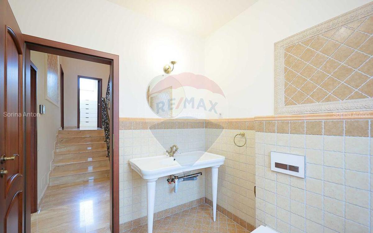 De vanzare casa cu 3 dormitoare in zona Spitalul Jude?... - 12 De vanzare casa cu 3 dormitoare in zona Spitalul Jude?... - 12