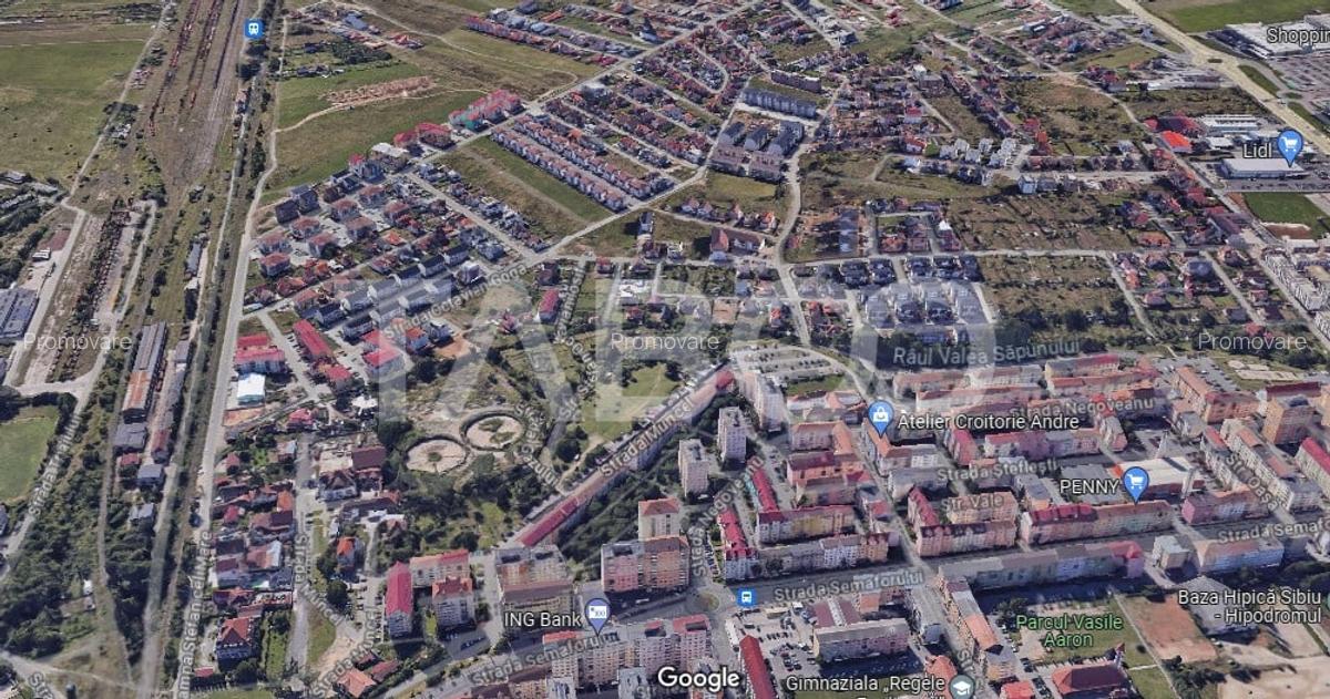 De vanzare teren 1698 mp pretabil pentru cladire birouri P+6+R Sibiu - 1