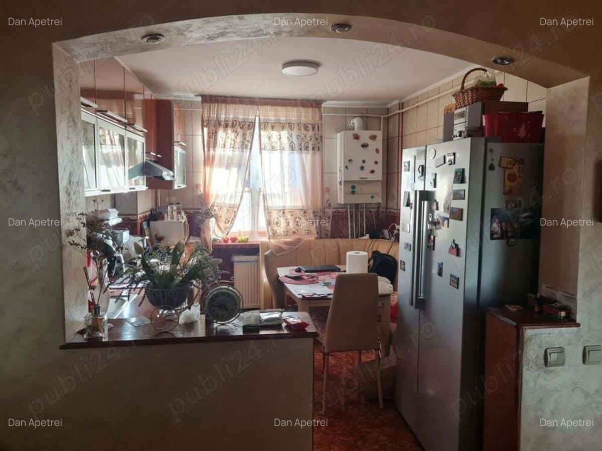 Apartament 3 camere B-dul Traian - 5