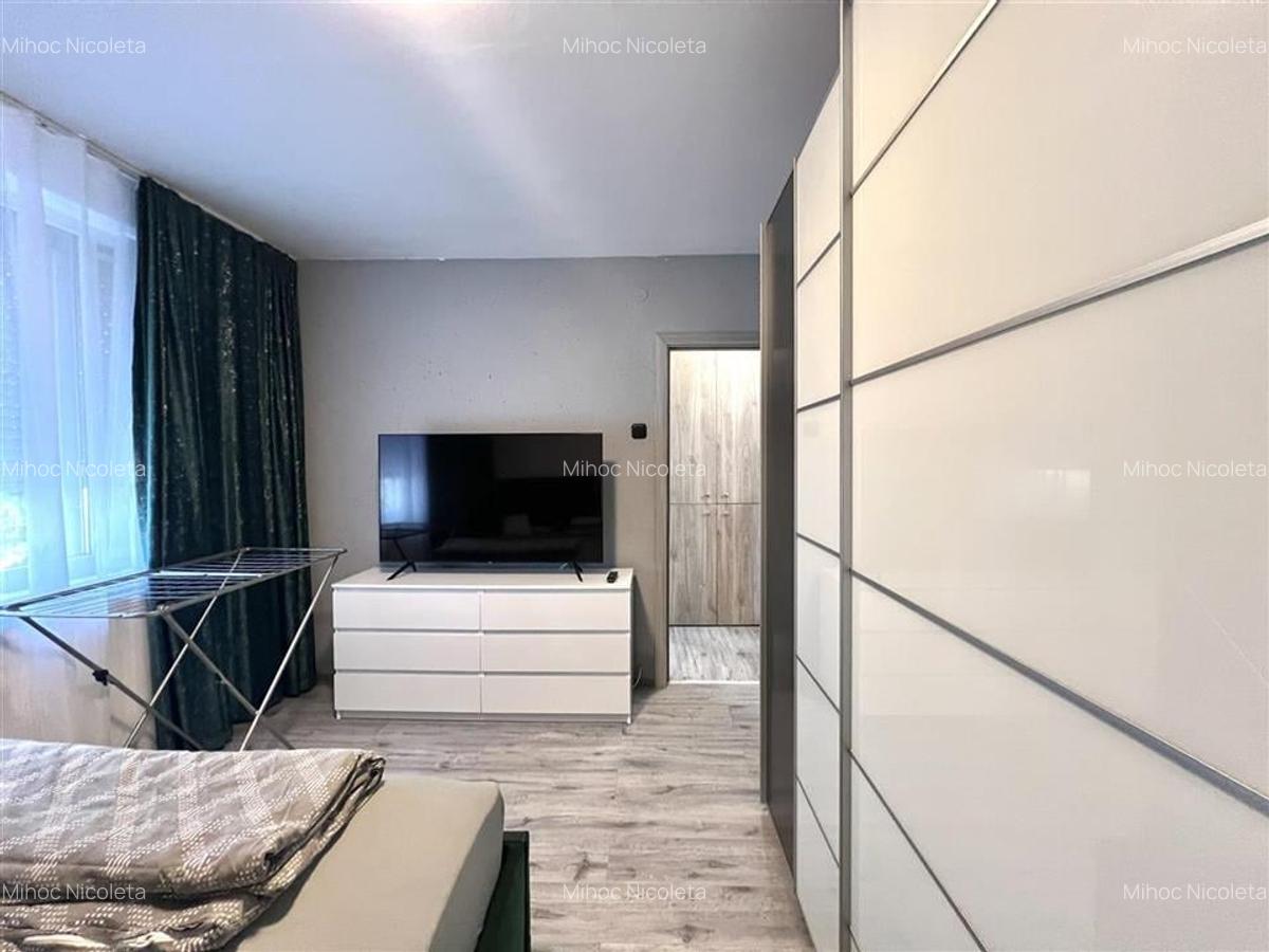 APARTAMENT CU 3 CAMERE, DECEBAL - 2