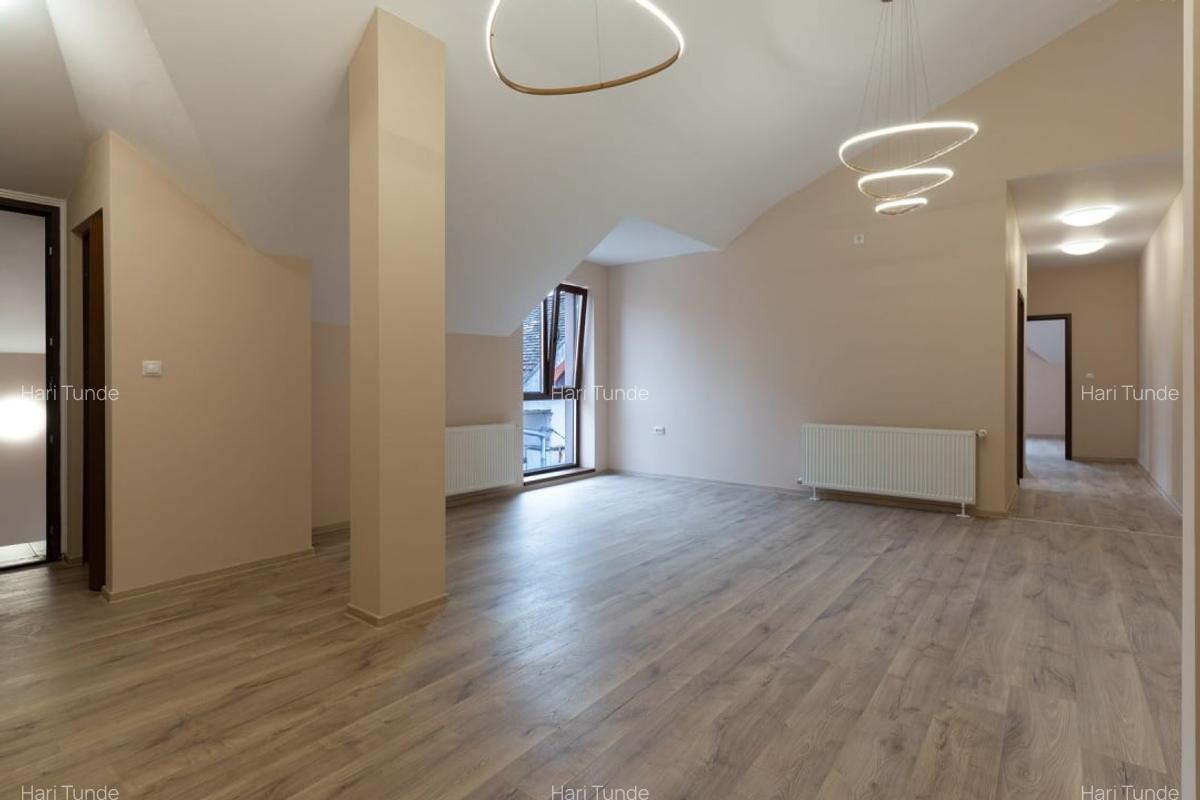 De vanzare Imobil mixt semicentral in Cluj – ideal pentru showroom, birouri etc. - 12