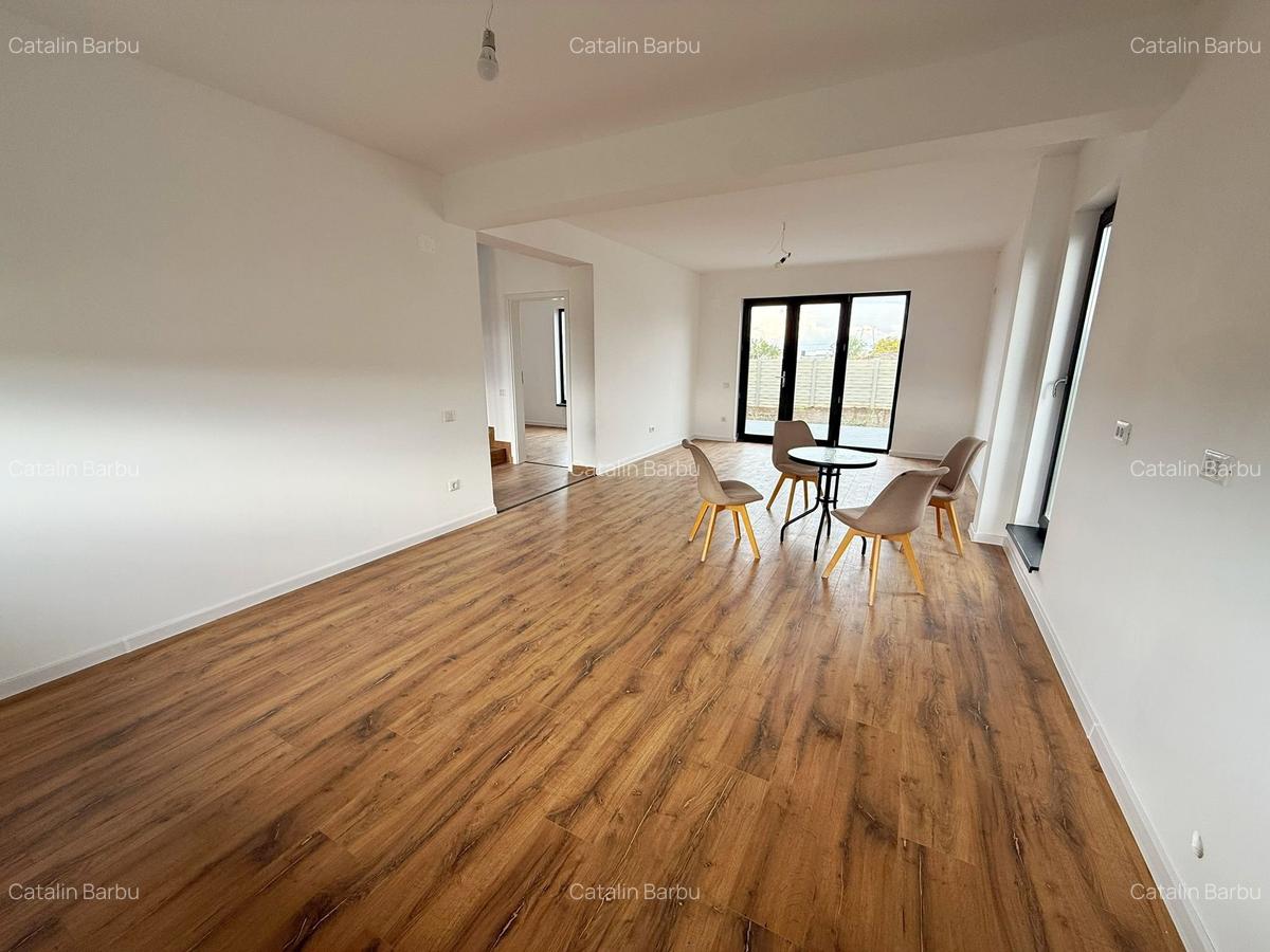 Vila individuala 4 dormitoare 3 bai - 8