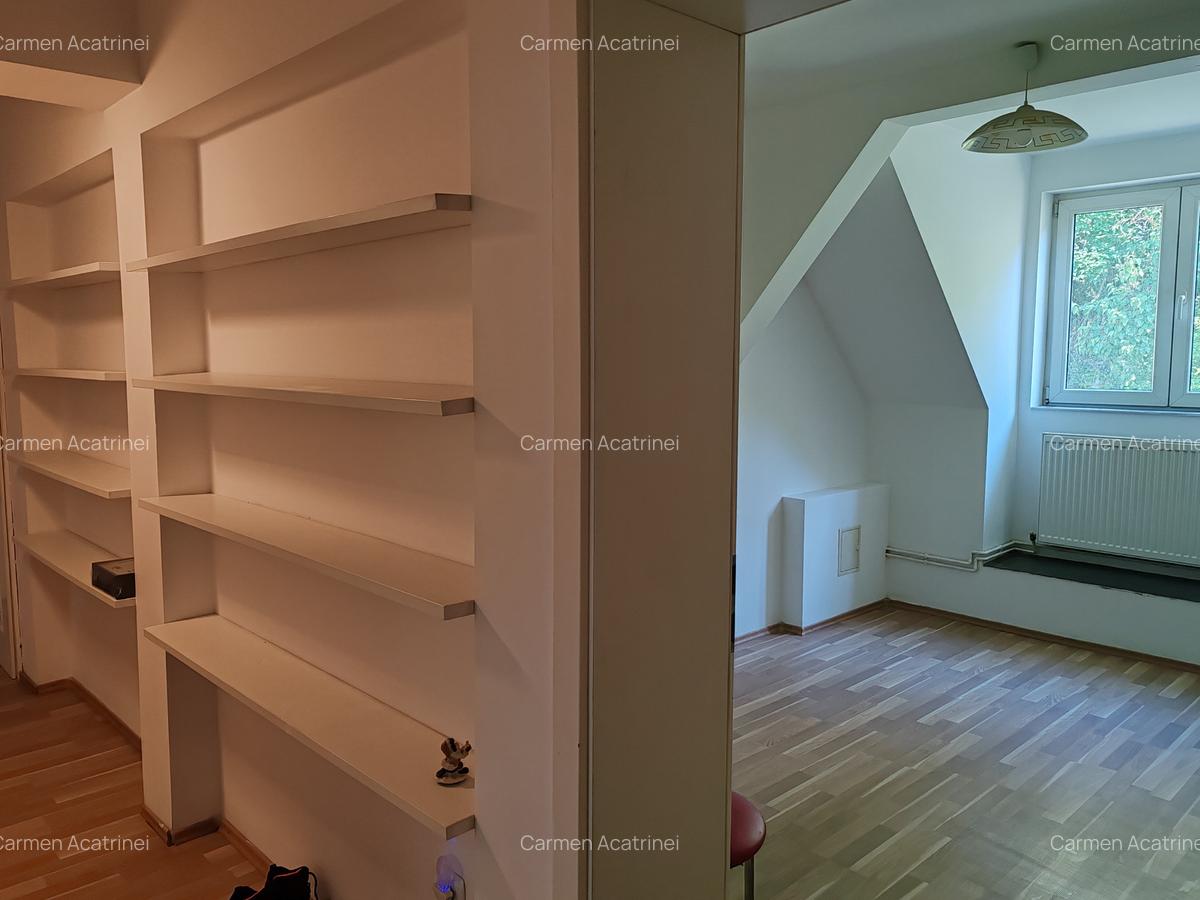 Apartament 3 camere liber la vanzare zona Colinei - 11