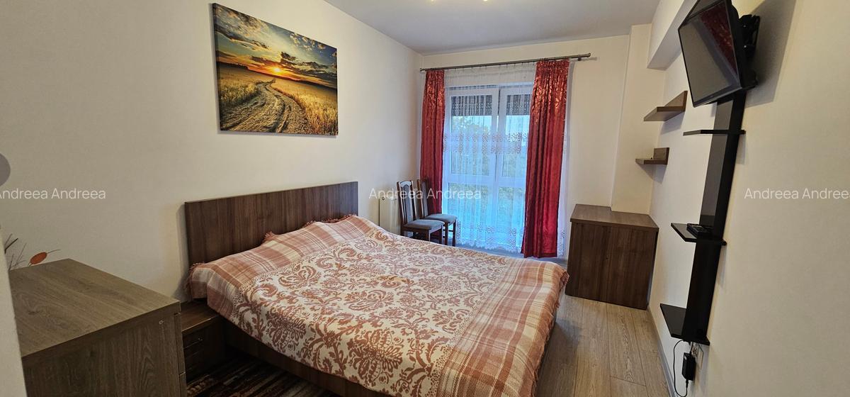 Apartament cu 3 camere de inchiriat zona Tractorul bloc nou - 7