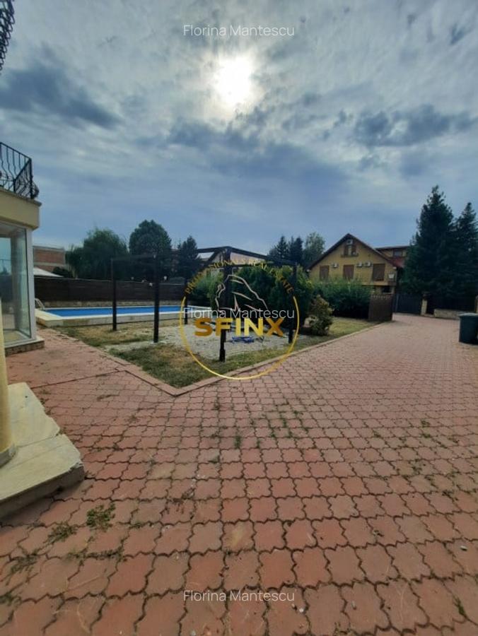 In apropiere de British School, vila spatioasa si luminoasa cu piscina si curte - 33