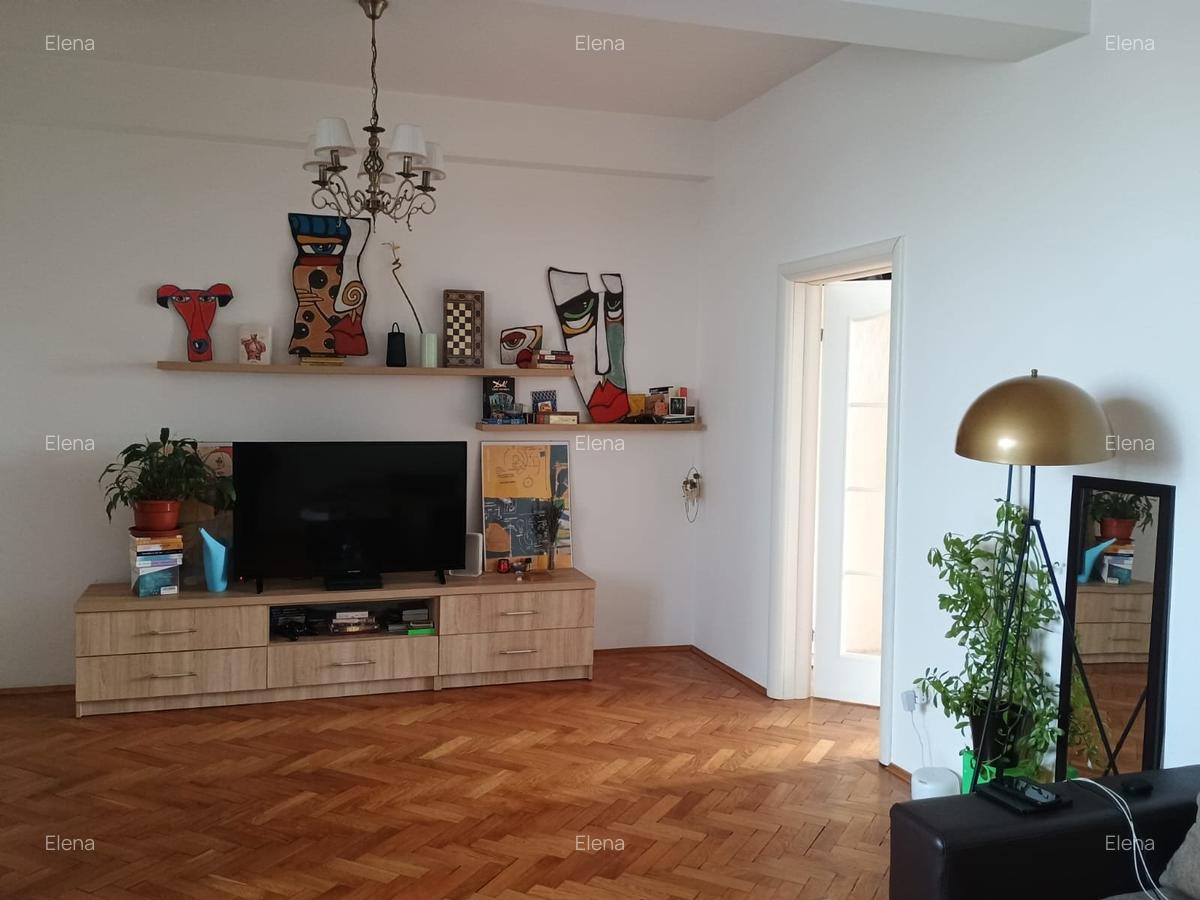 Magheru 2 camere spatios si renovat, mobilat elegant. - 8