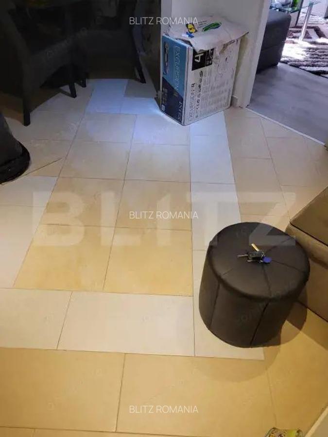 Apartament de vanzare, cu 2 camere, 55 mp, zona Careiului - 2