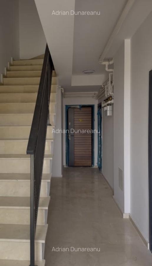 Imobil finalizat aproape de plaja, cu documentatia completa ptr vanzare - 14