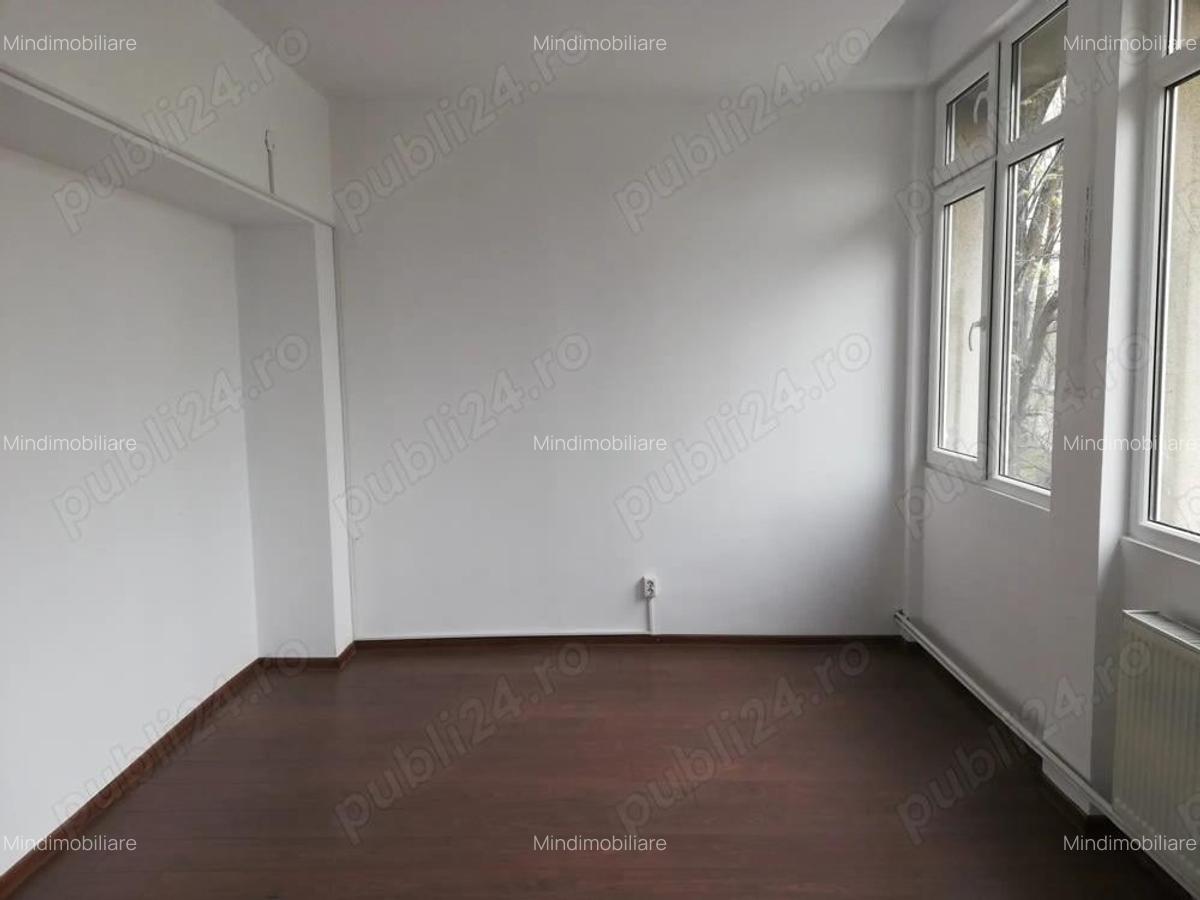 Basarabia, spatiu birou - suprafata 41 mp - 3