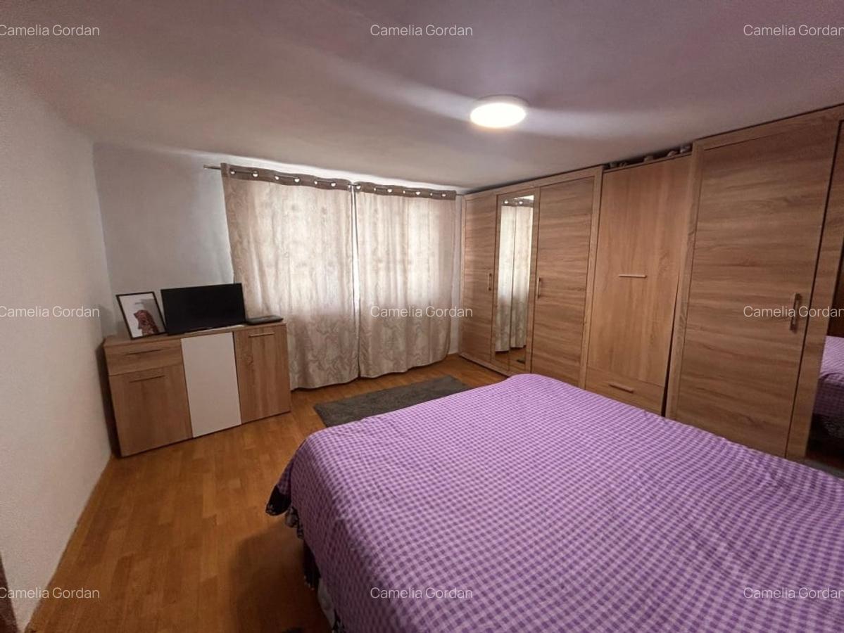 Casa cu 2 camere in curte comuna, zona Garii, 135000 Eur - 6 Casa cu 2 camere in curte comuna, zona Garii, 135000 Eur - 6