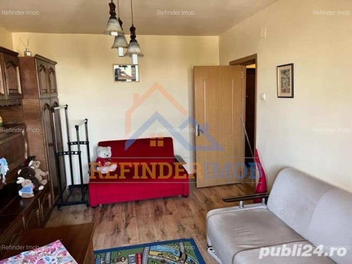 Vanzare apartament 3 camere, zona Trafic Greu, Liberty Mall, sector 5 - 2