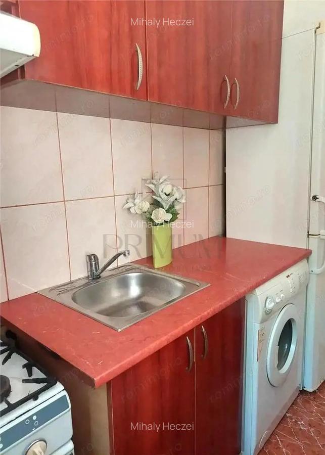 Garsoniera Renovata - Etaj Intermediar - Baie Proprie - Zona Blascovici - 2