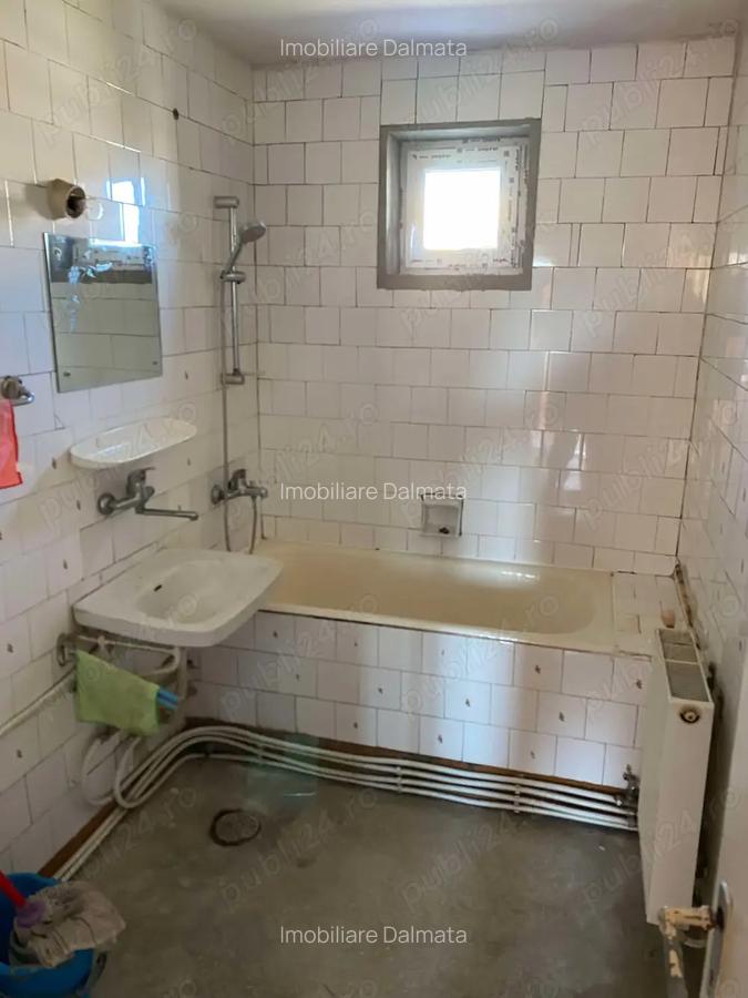 Apartament de vanzare 2 camere , Str Paulesti , et 3 , 62.000 euro neg. - 12