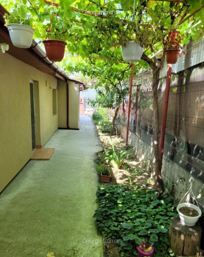 ZONA PODGORIILOR - CASA 3 CAMERE, SUPRAFATA 94 MP, CENTRALA - 2