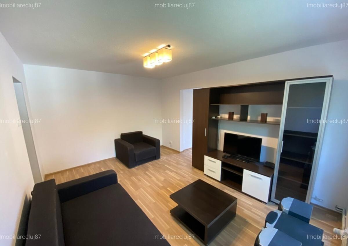 Inchiriez apartament cu 3 camere in Gheorgheni - 4