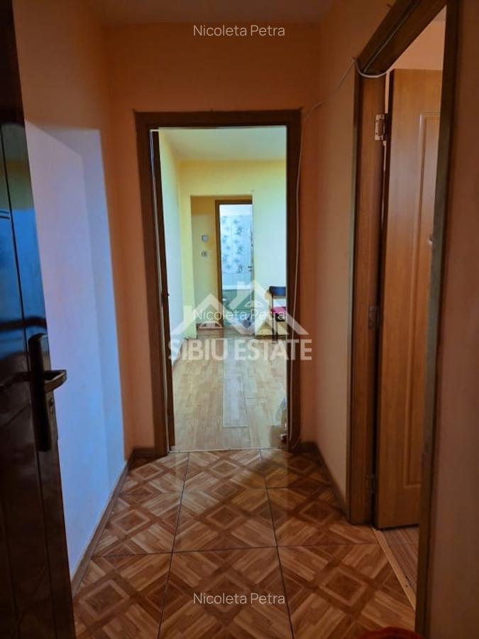 Apartament de vanzare semidecomandat cu 2 camere- Sibiu - 3